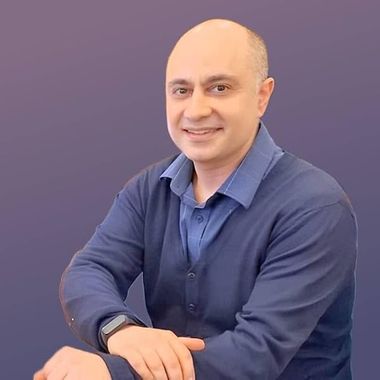 Dr Chris Papadopoulos