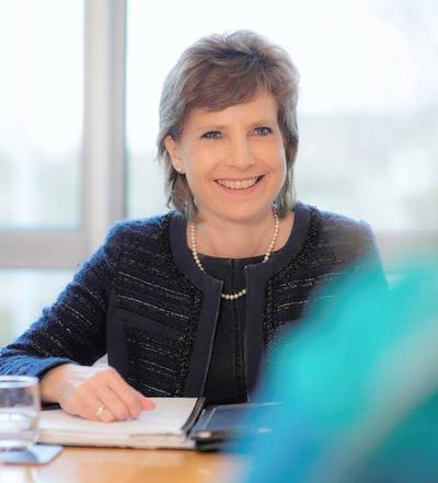 crop Website Res Dr Jane Townson biography head shot.jpg