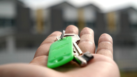 key-g0e9ab6470_1920.jpg
