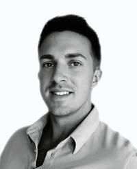Headshot (1).jpg