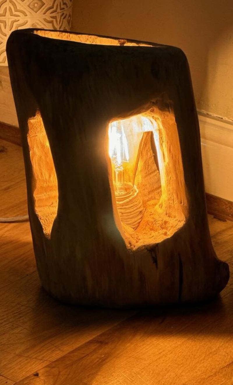 Pic 3 - The finished lamp.jpg